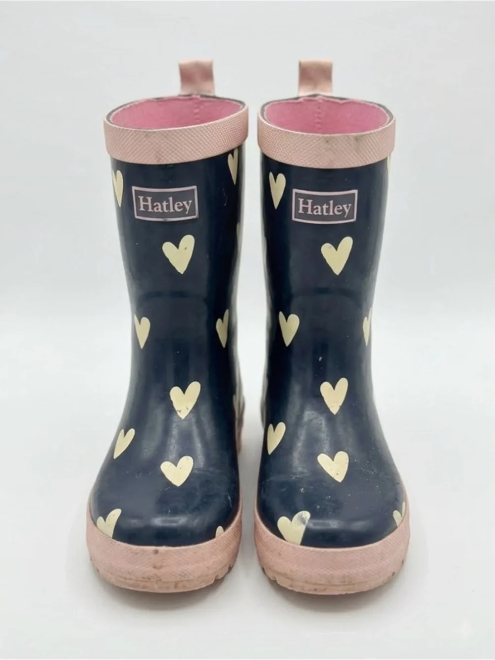 Hatley Navy Rain Boots with Cream Hearts and Pink Trim
